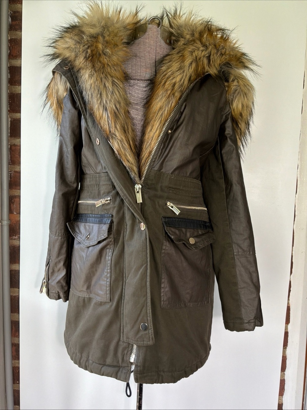 River Island Womens Bomber Parka Jacket Faux Fur Hood Trim Size Small NWT  !!!